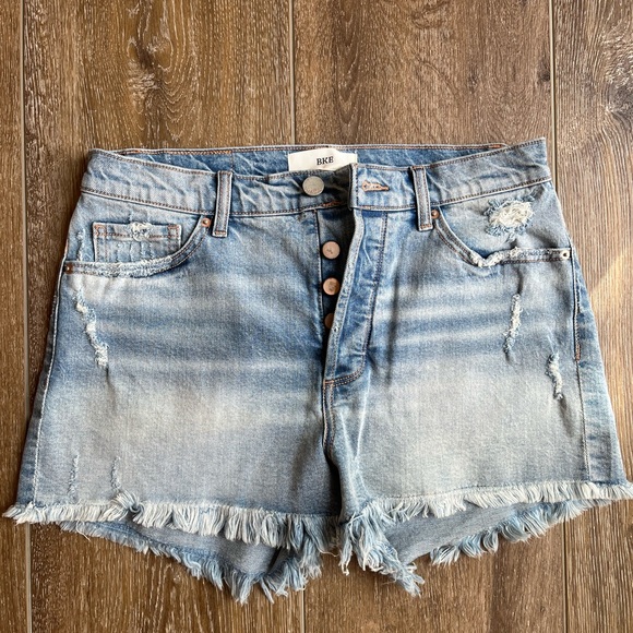 NWOT BKE jean shorts - Picture 2 of 4